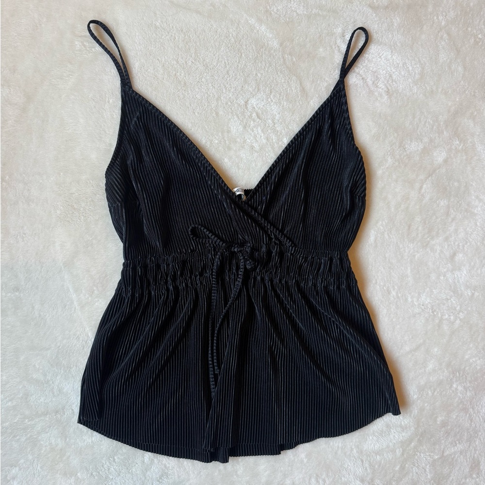 Abercrombie & Fitch Black Pleated Top